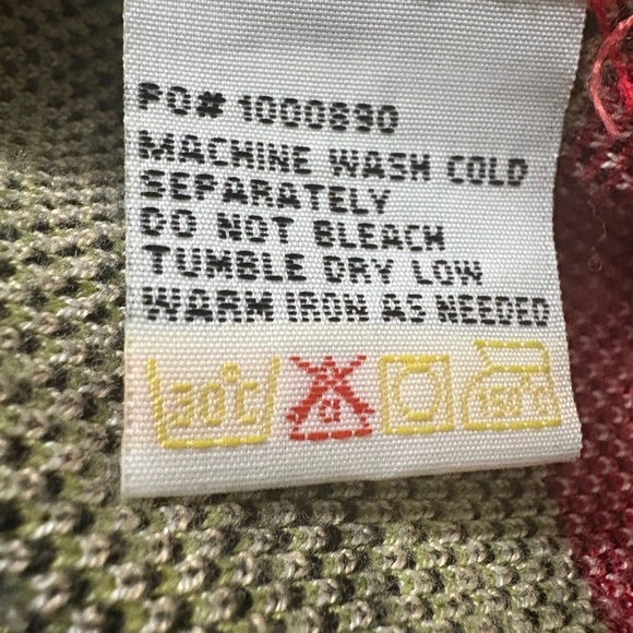 Rancho Estancia Knit Poncho, Cape. Soft Viscose Knit. Multicolor on Black. - Picture 8 of 12